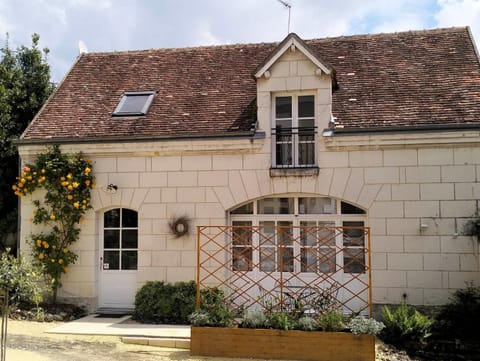 Property building, Patio