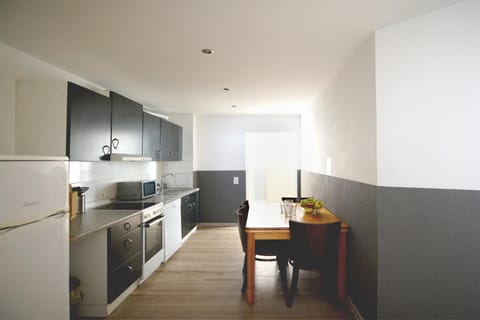 Kitchen or kitchenette, kitchen