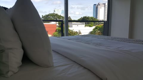 START Villa Morra Rent Apartments Condo in Asunción