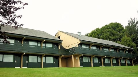 Property building, Garden, Garden view