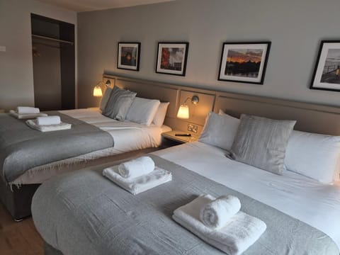 The Bridge Tavern Bed and Breakfast in Wicklow