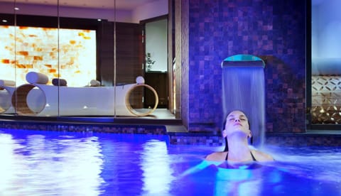 Hot Tub, Sauna, Spa and wellness centre/facilities