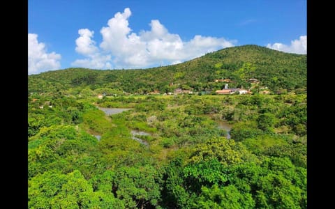 Apartamento Cobertura PALMAS DO ARVOREDO para 7 pessoas a 250m do mar com terraço e vista maravilhosa Apartment in Florianopolis