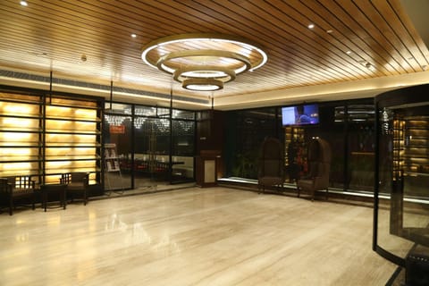 Lobby or reception, On site