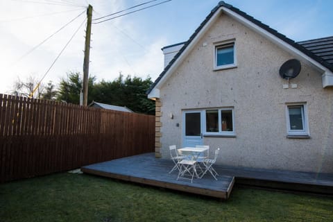 Patio, Facade/entrance, Garden