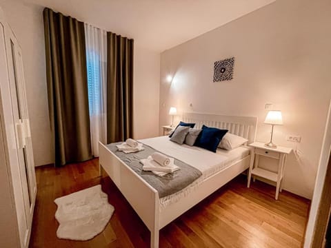 Pinia Apartments Bol Appartement in Bol