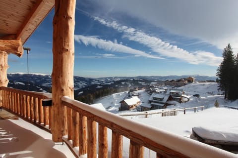 Winter, Balcony/Terrace, Mountain view