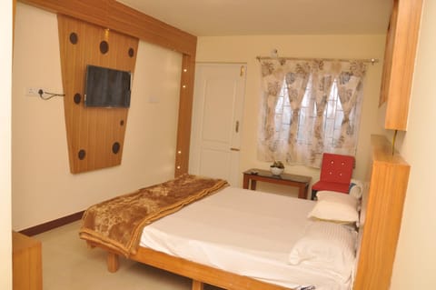 Drizzle Drop Inn Resort in Ooty