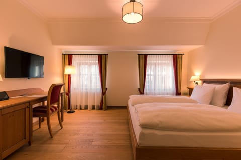 Hotel & Gaststätte zum Erdinger Weißbräu Hotel in Munich