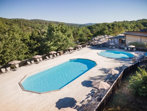 Natural landscape, Mountain view, Pool view, Swimming pool, sunbed