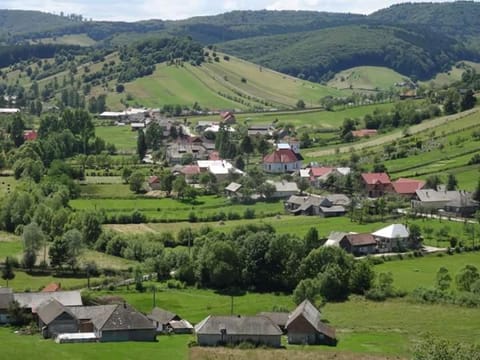 Nearby landmark, Natural landscape, Area and facilities