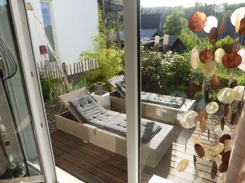 Spring, Garden, View (from property/room), Balcony/Terrace, Garden view