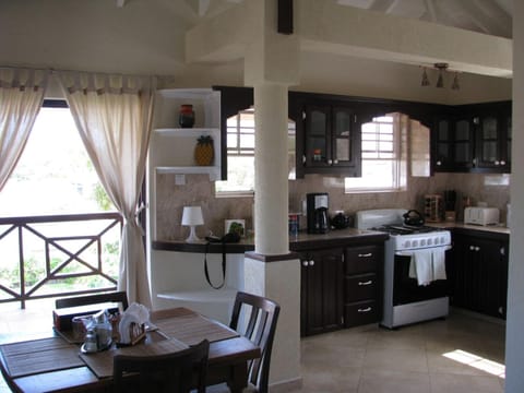 Apartments in Maya's Bajan Villas Condominio in Oistins
