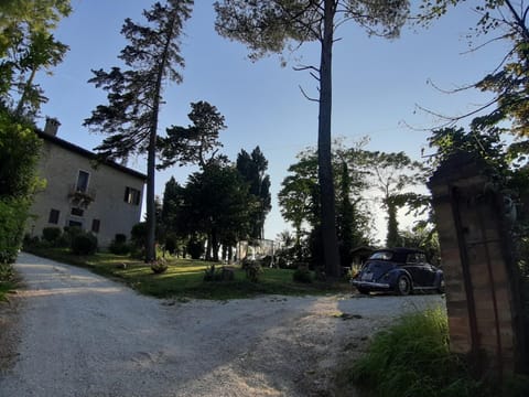 Ca'Lavalle B&B Bed and Breakfast in Marche