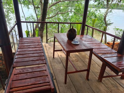 Natural landscape, View (from property/room), Dining area, River view