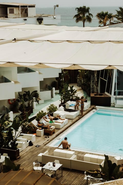 Apartamentos Bora Bora - Adults Only Aparthotel in Ibiza