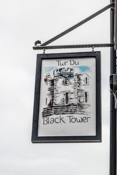 The Black Boy Inn Hotel in Caernarfon