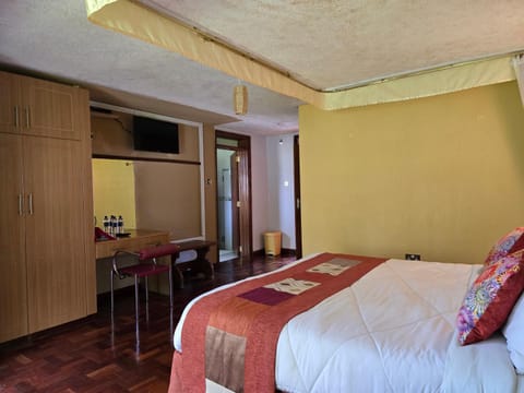 Spurwing Guest House Bed and Breakfast in Nairobi