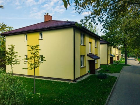 L26 Łopuszańska Campingplatz /
Wohnmobil-Resort in Warsaw