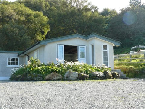 Property building, Spring, Day, Fishing, Golfcourse, Horse-riding, Decorative detail, Hiking, Cycling, Lake view, Mountain view, Sea view