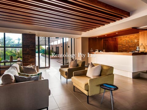 Beautiful 1 Bed Zimbali Suites with Garden Condominio in Dolphin Coast
