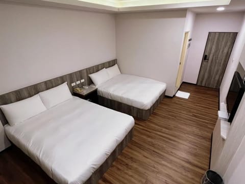 New KM Hotel Inn in Xiamen