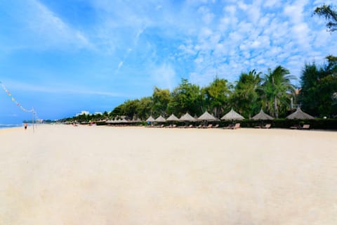 Four Oceans Beach Resort - Bon Bien Mui Ne Resort in Phan Thiet