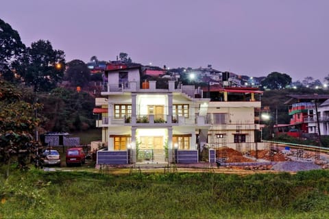 Coorg Rahul Villa- 3 Deluxe Bedrooms Vacation rental in Madikeri