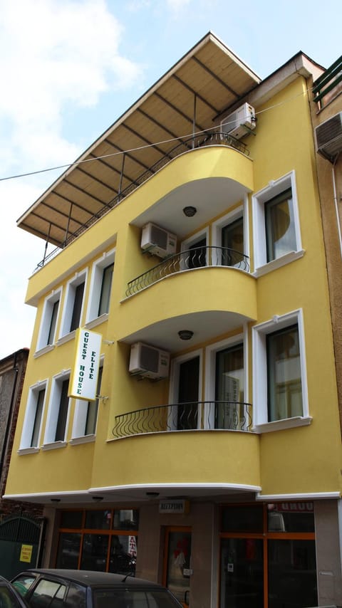 Guest House Elit Bed and Breakfast in Burgas
