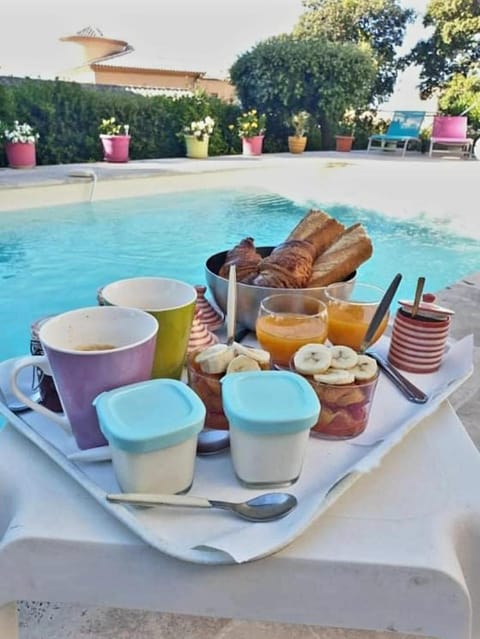 Villa Esmeralda Alojamiento y desayuno in Roquebrune-sur-Argens