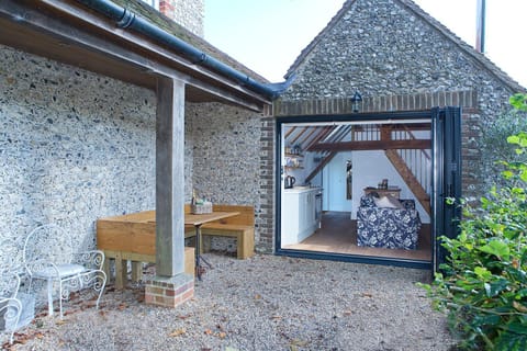 Shepherds Barn House in Chichester District