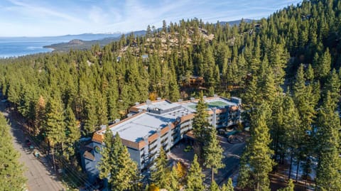 Hilton Vacation Club Tahoe Seasons Lake Tahoe Hotel in South Lake Tahoe