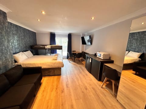 The Hillcrest Hotel Hotel in Widnes