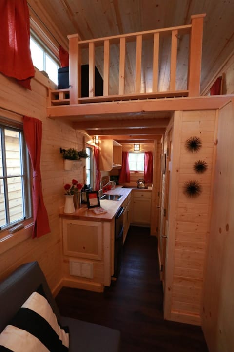 Verde Valley Tiny House 18 Campground/ 
RV Resort in Cottonwood
