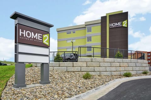 Home2 Suites By Hilton Rapid City Hotel in Rapid City