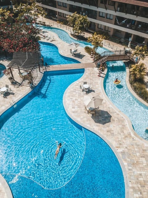 Bird's eye view, Pool view