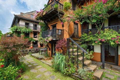 Property building, Garden view