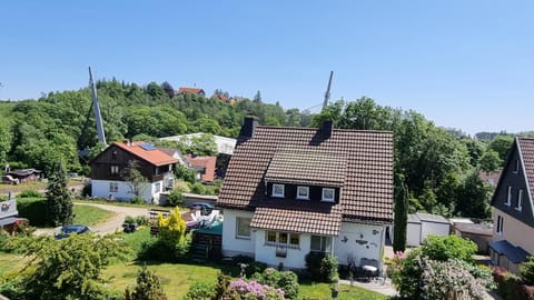 Spring, Neighbourhood, Garden, Garden view, Mountain view