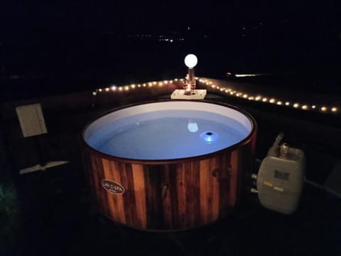 Podhalańskie Domki u Magdusi i Marcina z Jacuzzi Nature lodge in Lesser Poland Voivodeship