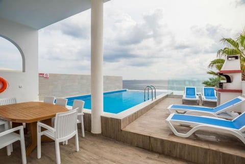 The Sea-Bank Villa Apartments Condo in Marsaskala