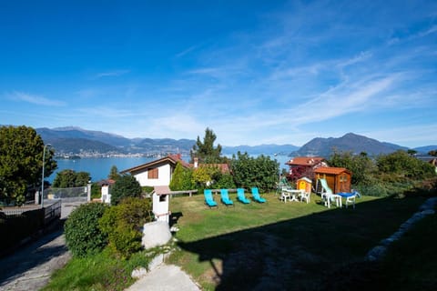 Africa Apartment in Stresa