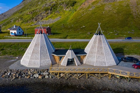 Sarnes Seaside Cabins Maison in Troms Og Finnmark