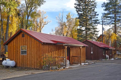 Four Seasons Lodge Capanno nella natura in South Fork