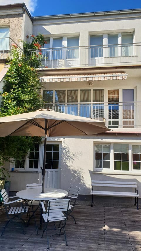 Facade/entrance, Activities, BBQ facilities, Garden, Garden view, Area and facilities, Area and facilities