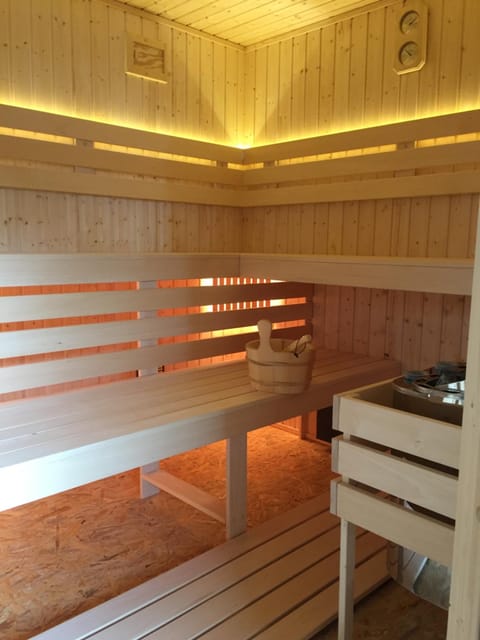 Sauna, Area and facilities, Open Air Bath