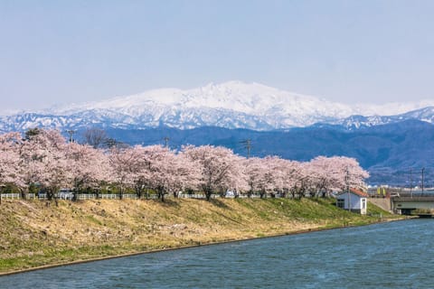 Yamanaka Onsen Kagari Kisshotei Ryokan in Ishikawa Prefecture