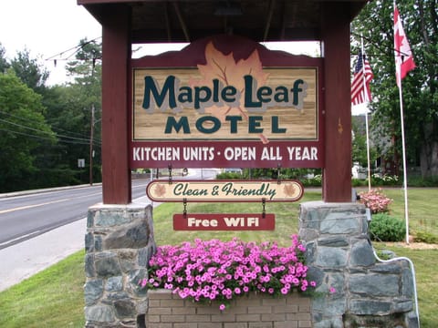 Maple Leaf Motel Motel in Littleton