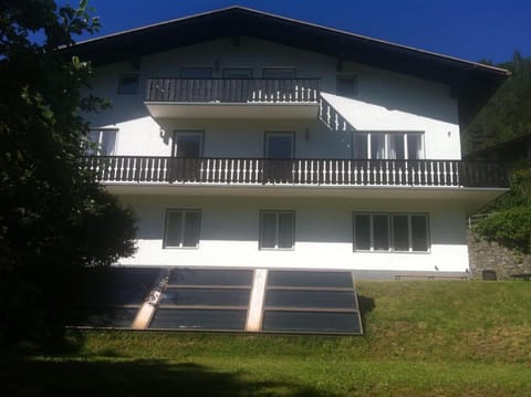 Property building, Summer, Balcony/Terrace, Garden view