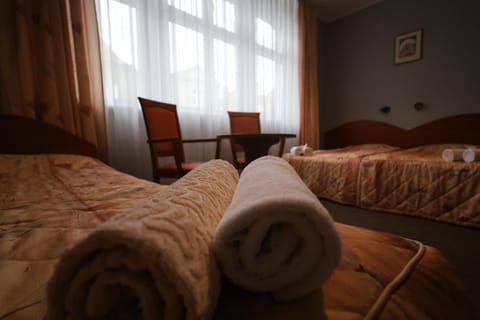 Bed, Photo of the whole room, towels