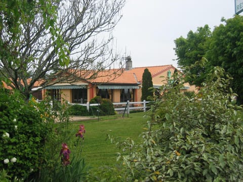 Facade/entrance, Garden, Garden view